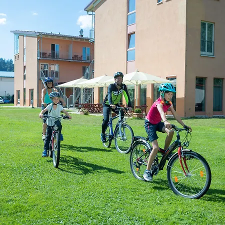 Jufa Familienresort Im Allgaeu Maison d'hôtes 3*